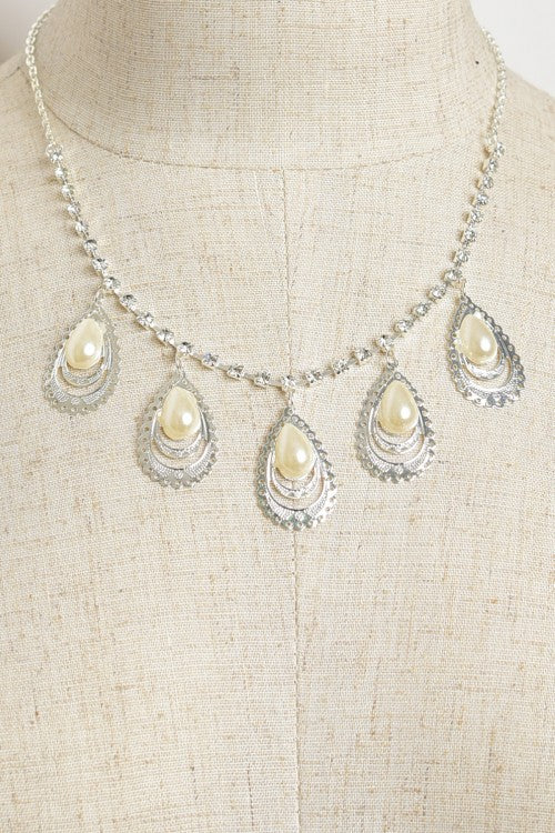 Pearl and Rhinestone Teardrop Necklace Set